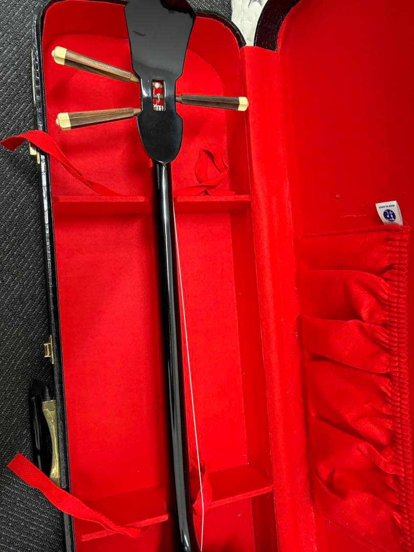 【美品✨】沖縄 三線 本皮　黒漆 三味線 ハードケース