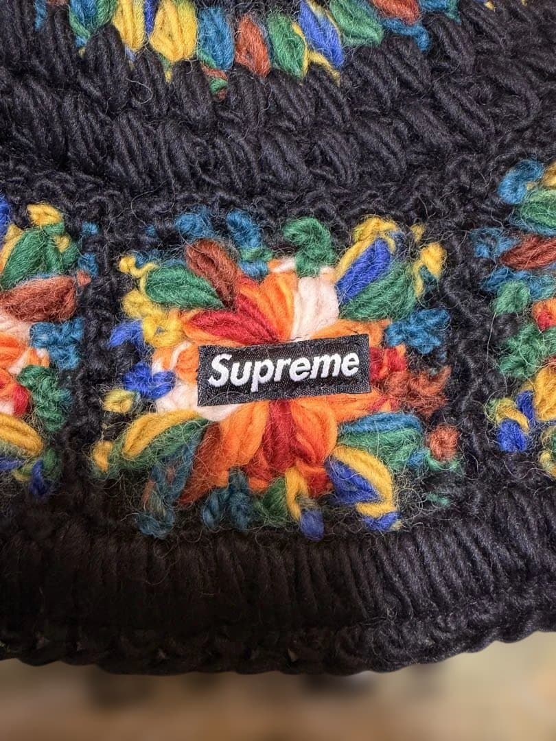 Supreme 花柄刺繍 ニット帽