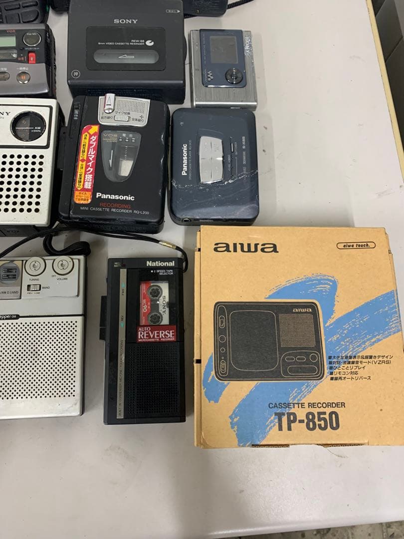ポータブルプレーヤー まとめ売り.カセットプレーヤー.CDプレーヤーsony