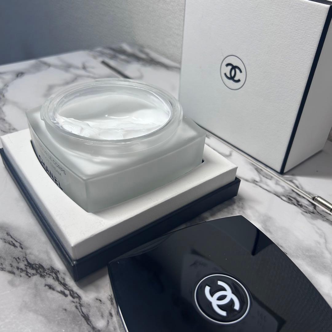 CHANEL シャネル フレッシュ ボディ クリーム