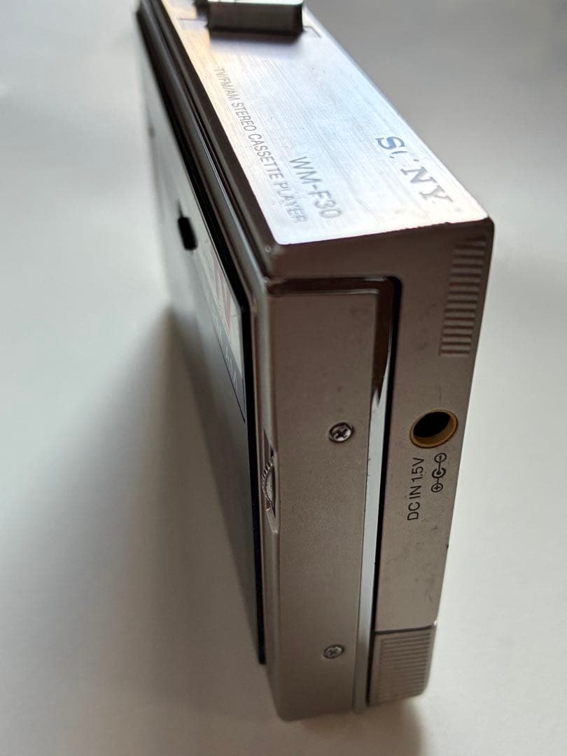 SONY ウォークマン　WM-F30 カセットプレーヤー ジャンク品