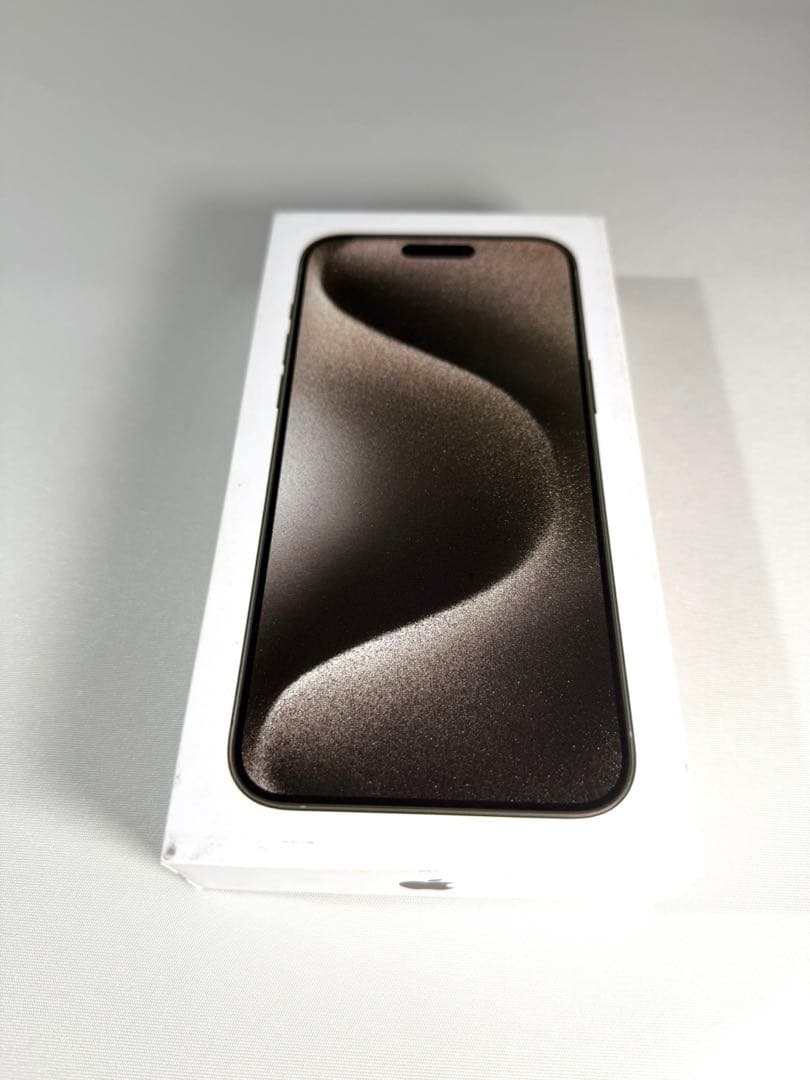 Apple iPhone 15Pro Max ナチュラルSIMフリー版256GB