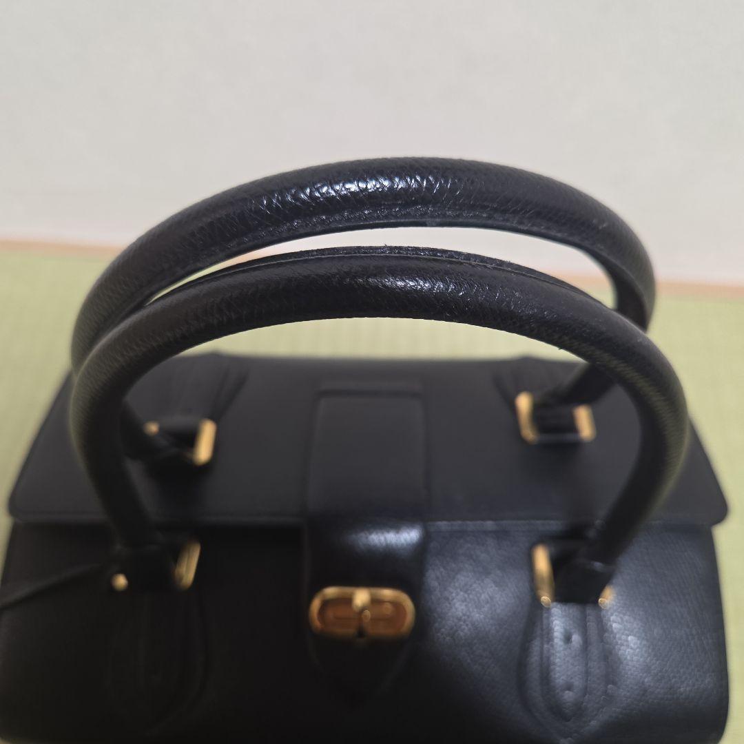 極美品 MORABITO オルセー チャーム 南京錠 ネイビー ハンドバッグ