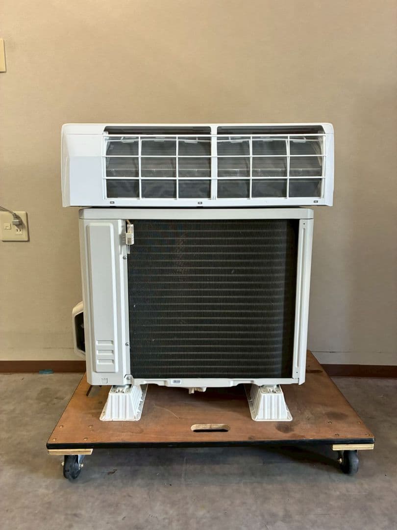 2075 シャープ【AC-22RFT】2023年製 6畳 エアコン 中古