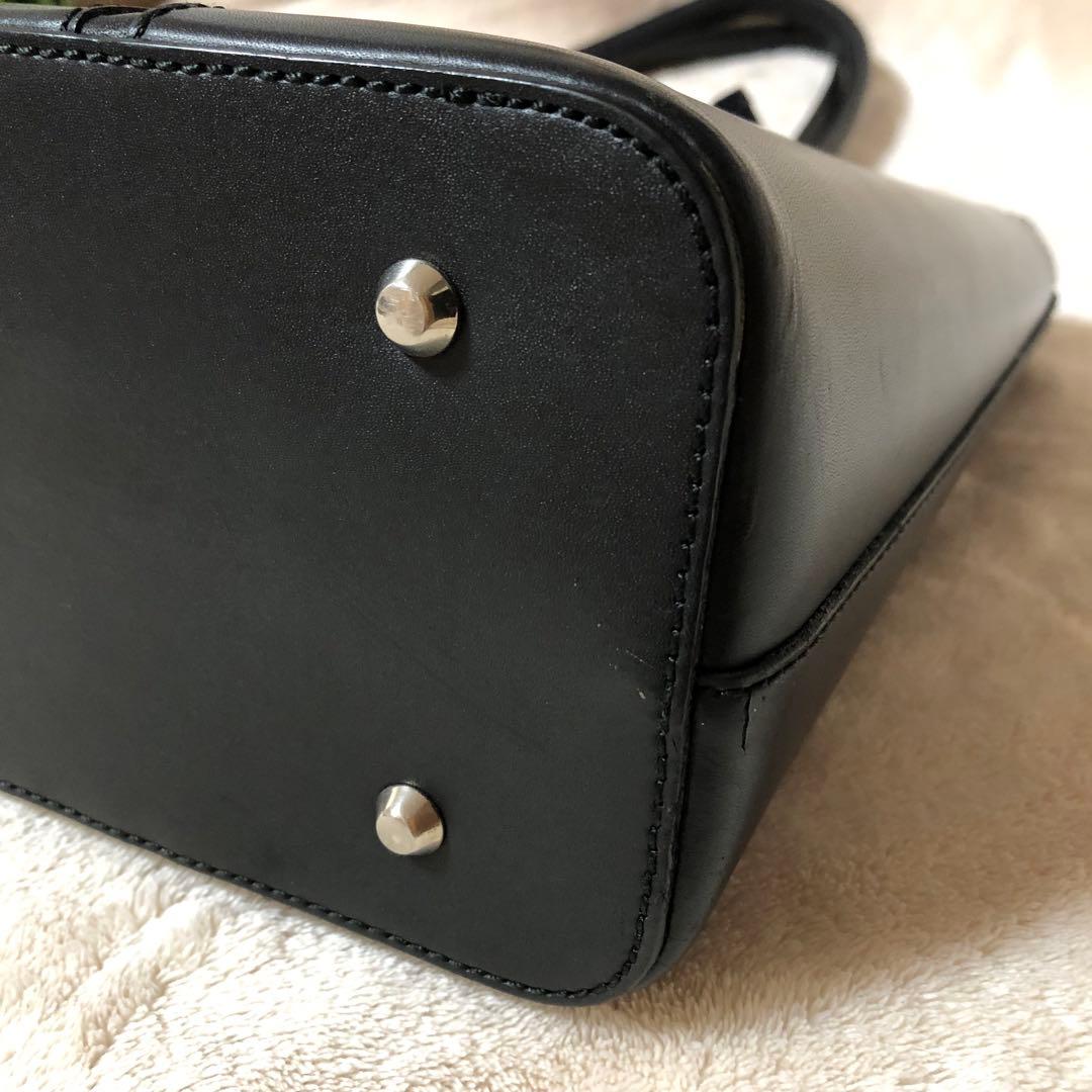 デイジー様2点まとめ売り（バーバリートートバッグ& 2way バッグ　クロコ）