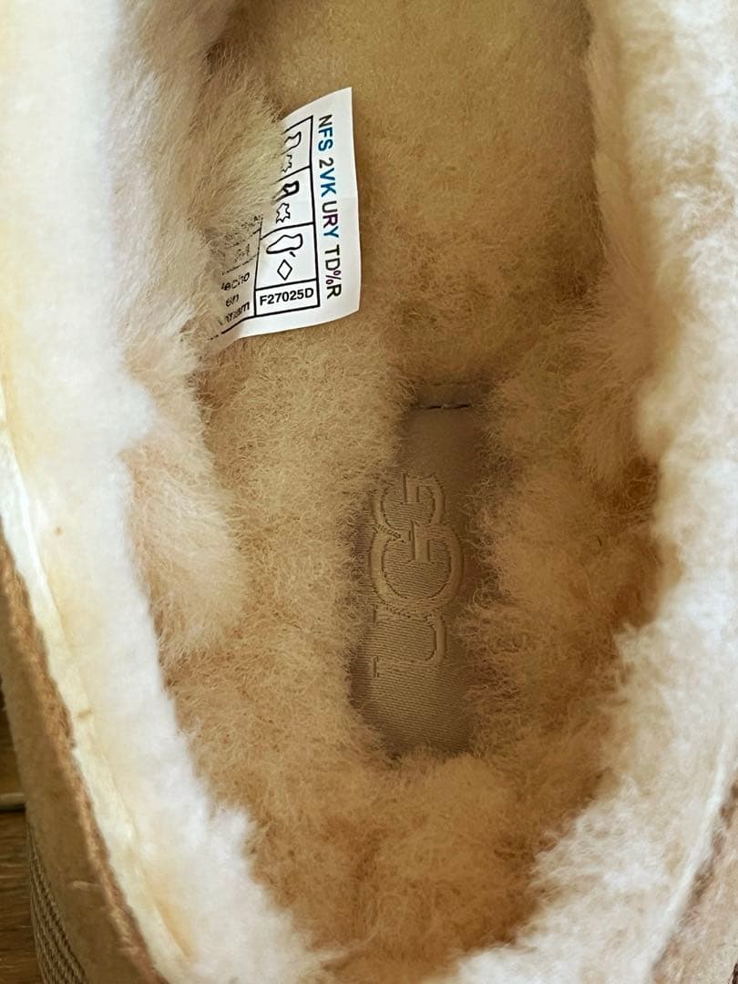s103様BEAUTY&YOUTH UGGクラシック マイクロ24