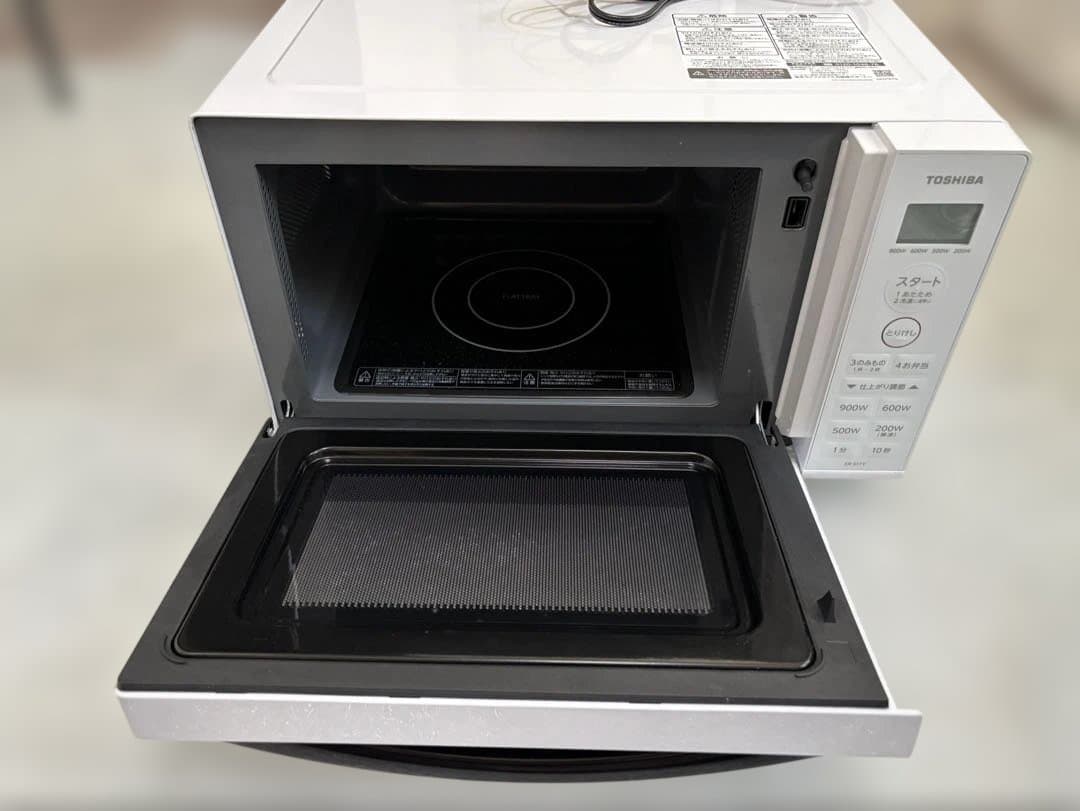 【美品】TOSHIBA 東芝　電子レンジ　ER-S17Y(W) 2024年製