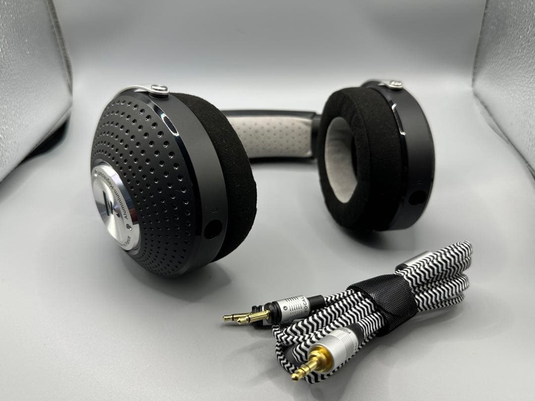 Focal elegia フォーカル　エレジア　美品