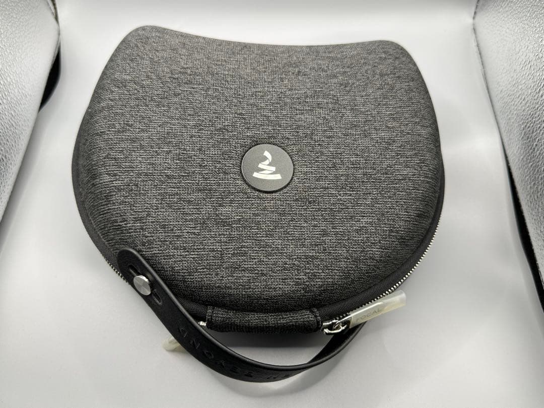 Focal elegia フォーカル　エレジア　美品