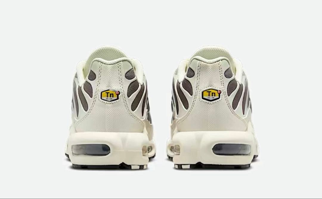 ナイキ エア マックス プラス