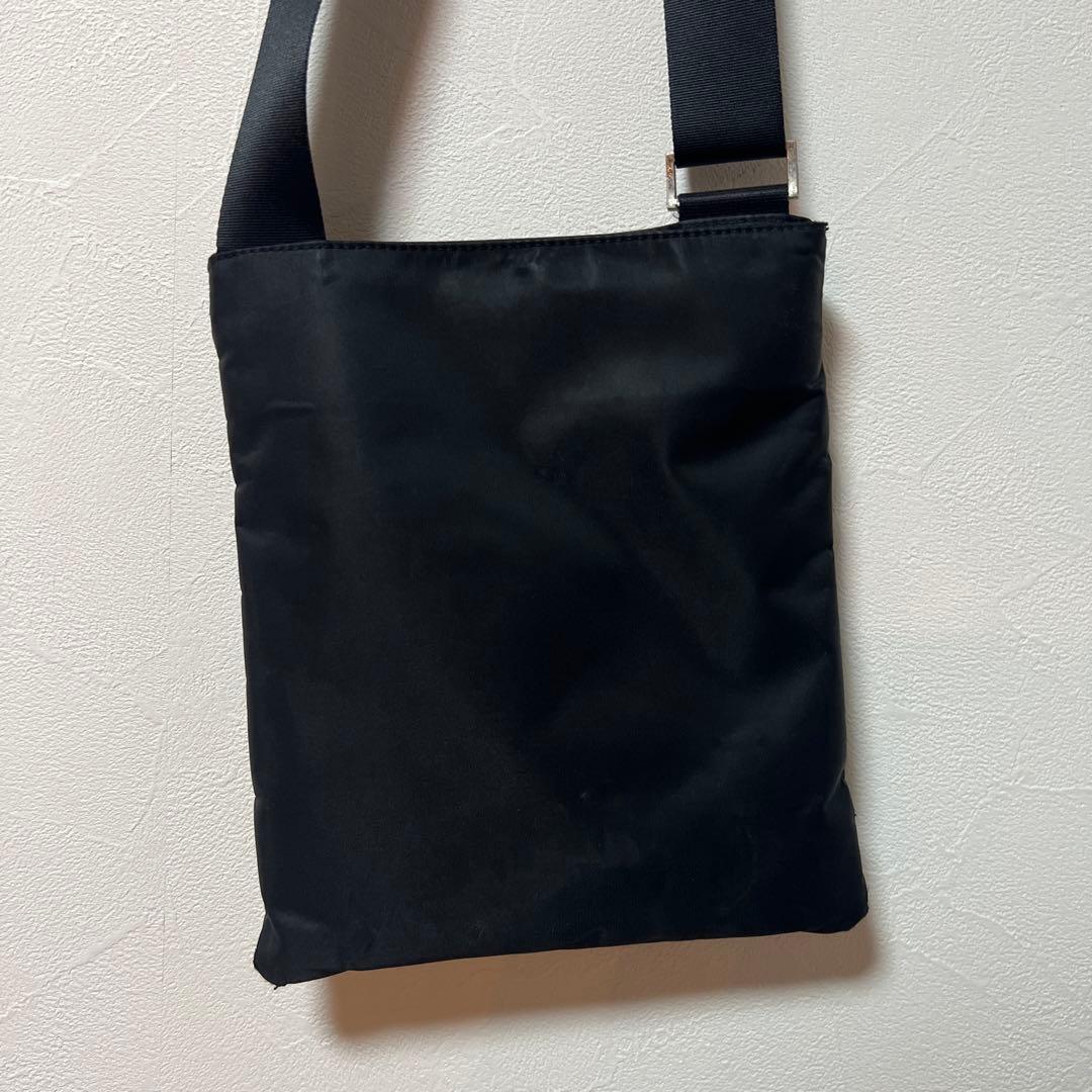 PRADA ブラック ショルダーバッグ　限定セール　当日発送