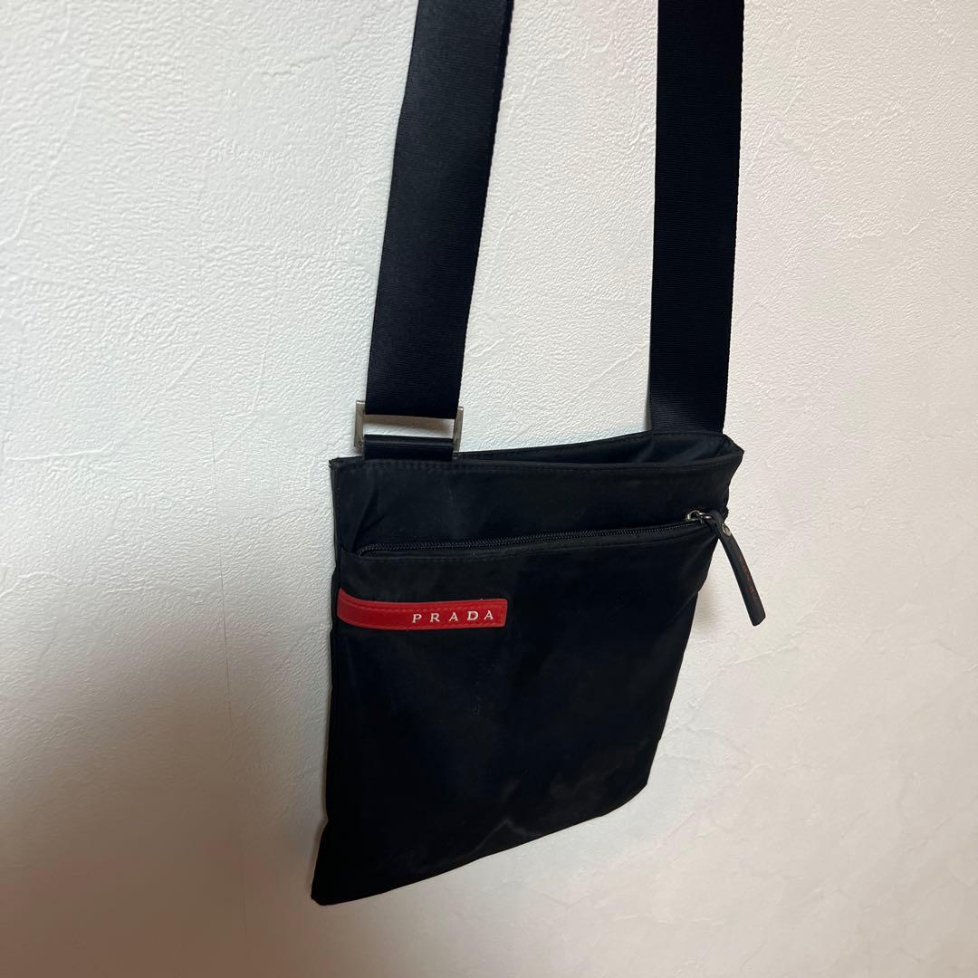 PRADA ブラック ショルダーバッグ　限定セール　当日発送