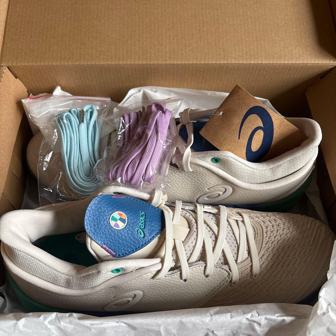 新品、未使用品　ボーラホリックasics バスケットボールシューズ