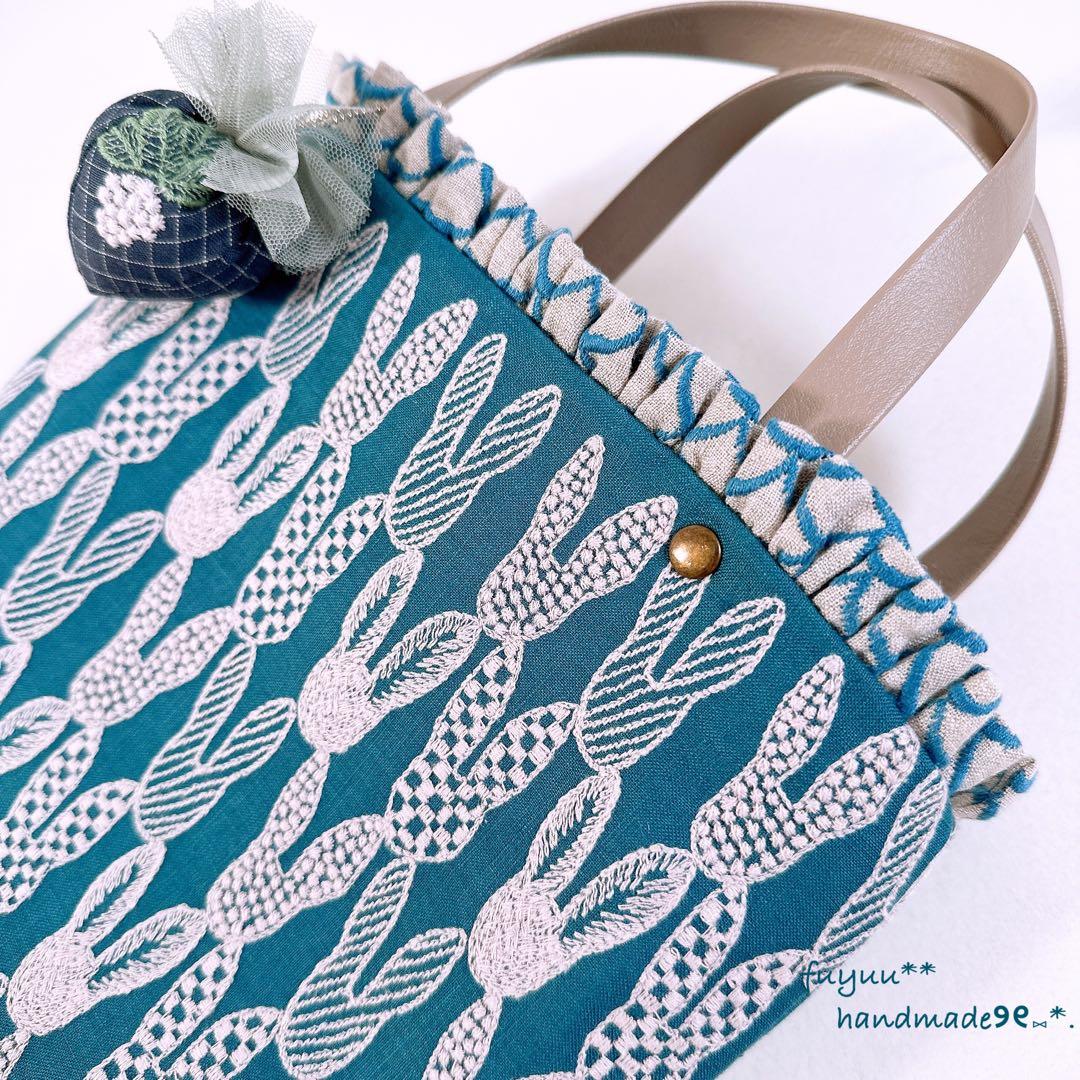 ハンドメイドꕤ︎︎控えめフリルのトートバッグ pomppia mermaid