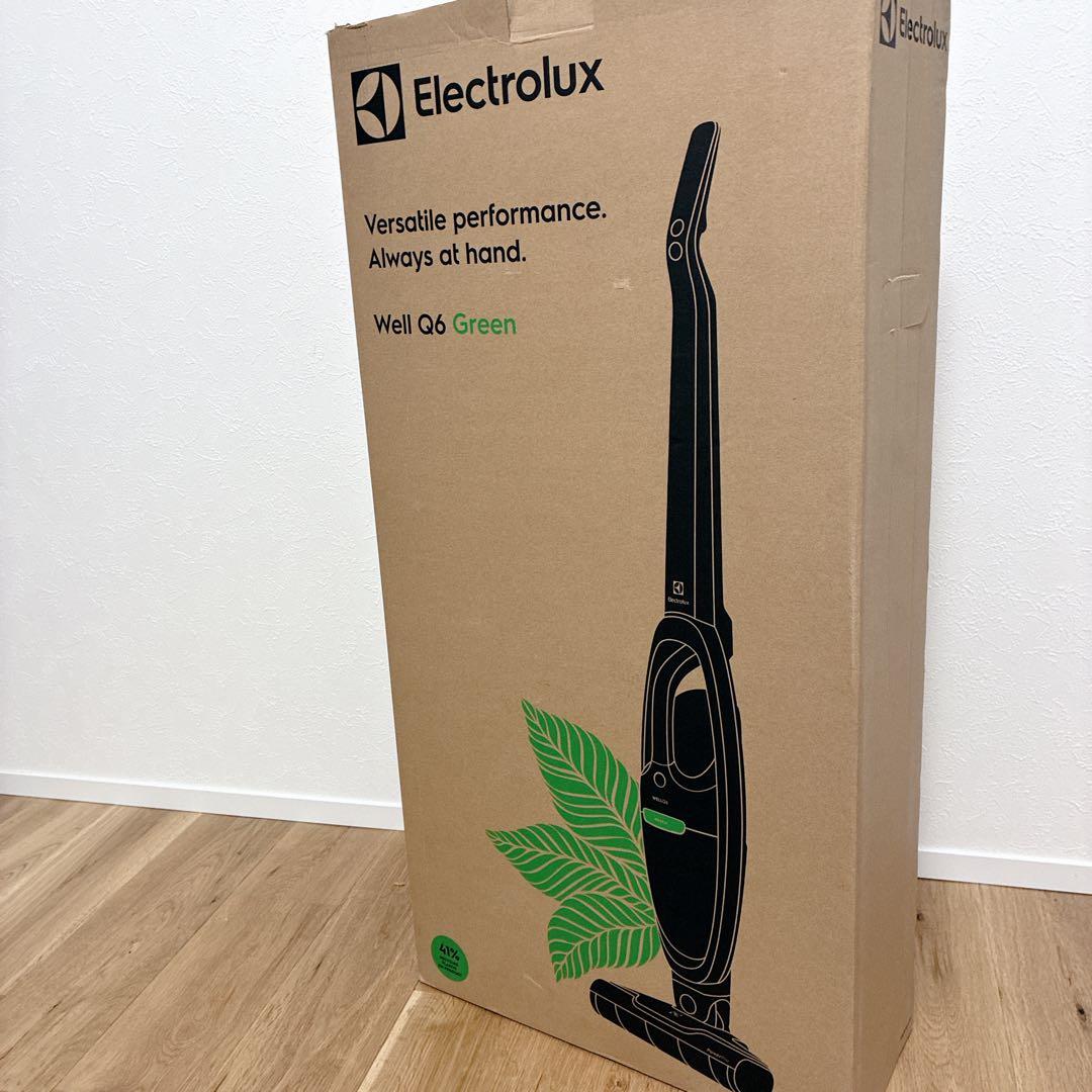 【破格】未使用 Electroluxエレクトロラックス 自立式 コードレス掃除機