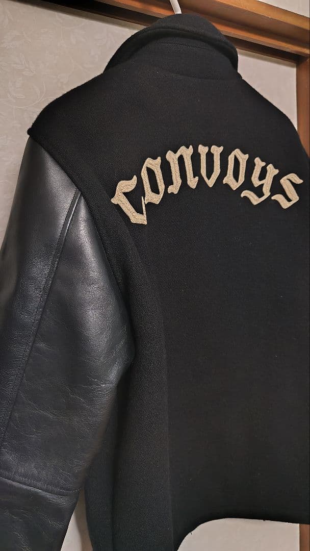 極上品質 EL RADIALL CONVOYS スタジャン