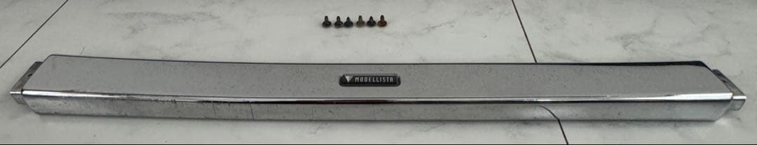 エスクァイア　モデリスタエアロ　メッキパーツ２点