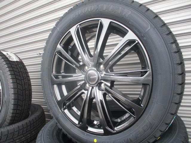 送料込☆グッドイヤースタッドレス☆175/60R16☆クロスビー・ラクティス