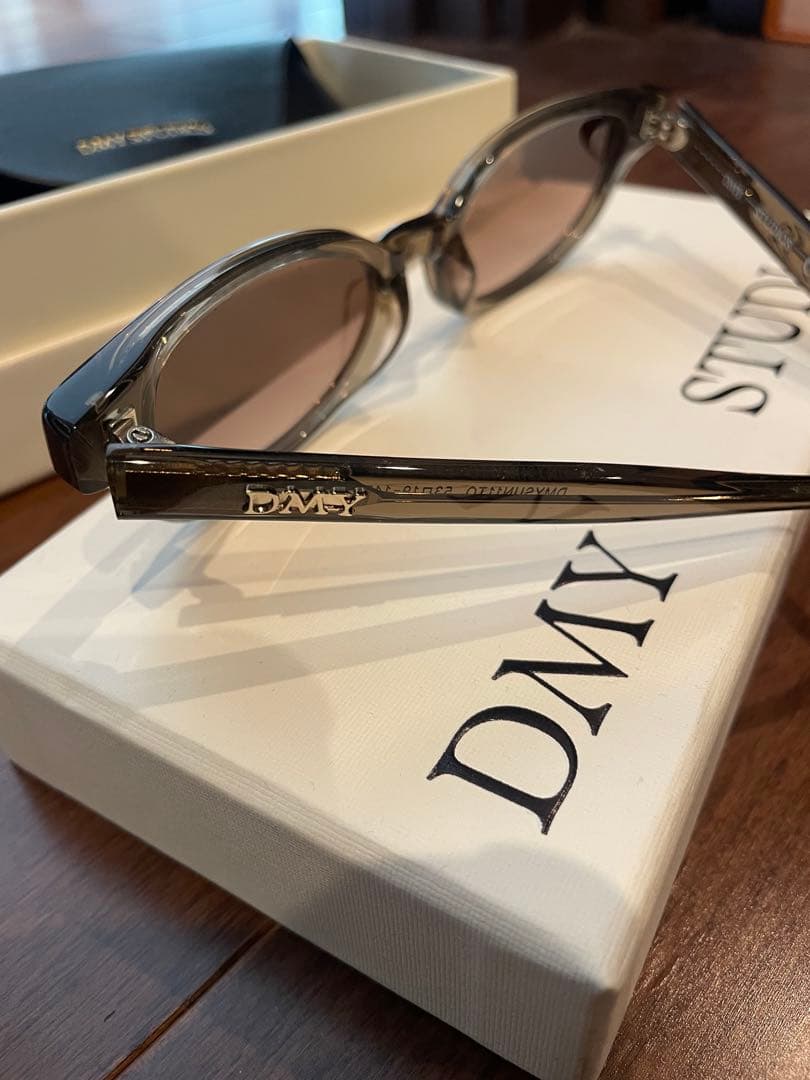 DMY STUDIO サングラス ケース付き