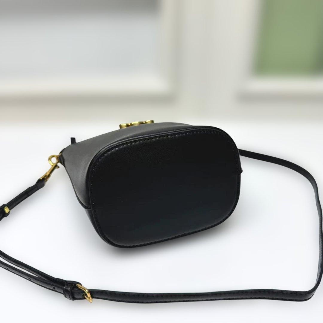 バケットバッグ 3WAY \"SMALL LOUISE\" Bucket