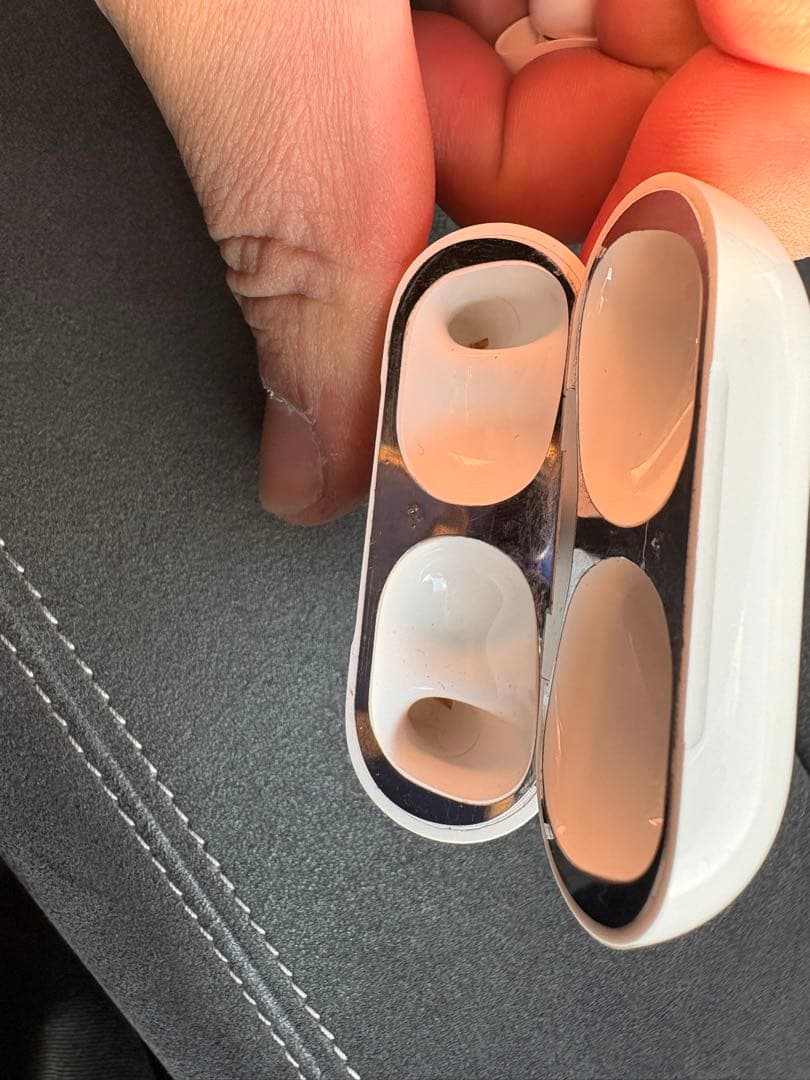 AirPods Pro 本体　右耳のみ