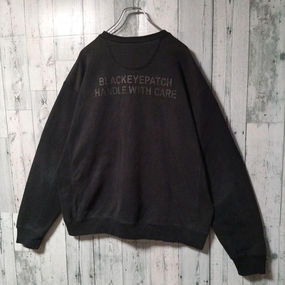 j66【人気Lサイズ】ブラックアイパッチ　刺繍ロゴ　スウェット　入手困難