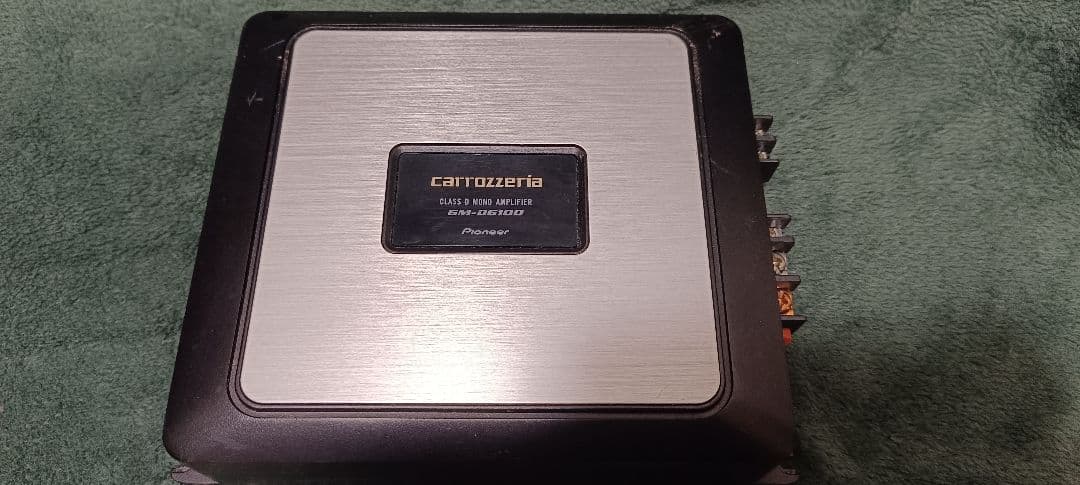 Pioneer carrozzeria 1ch アンプ　GM-D6100