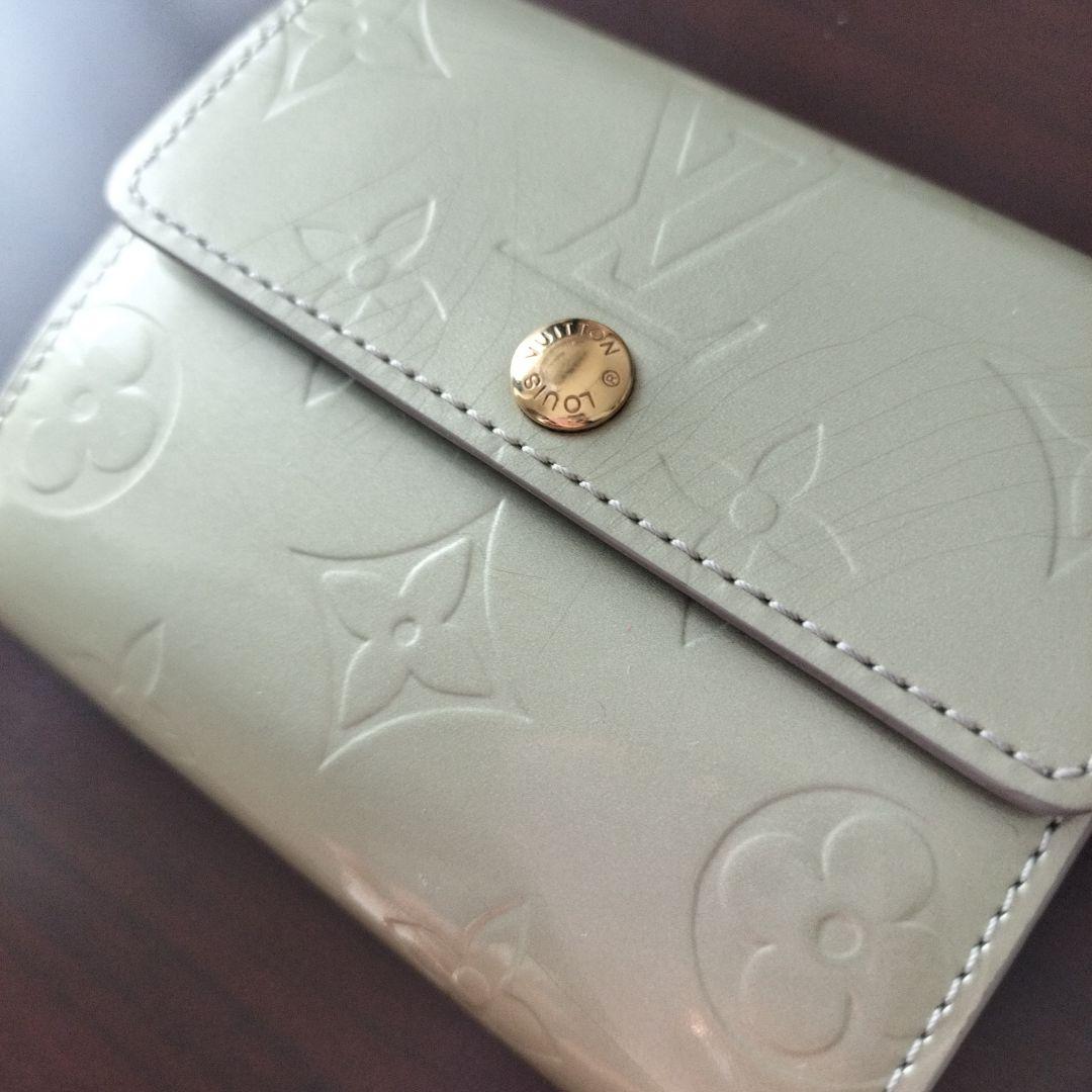 ルイヴィトンヴェルニ小銭入れ(カード入れ)