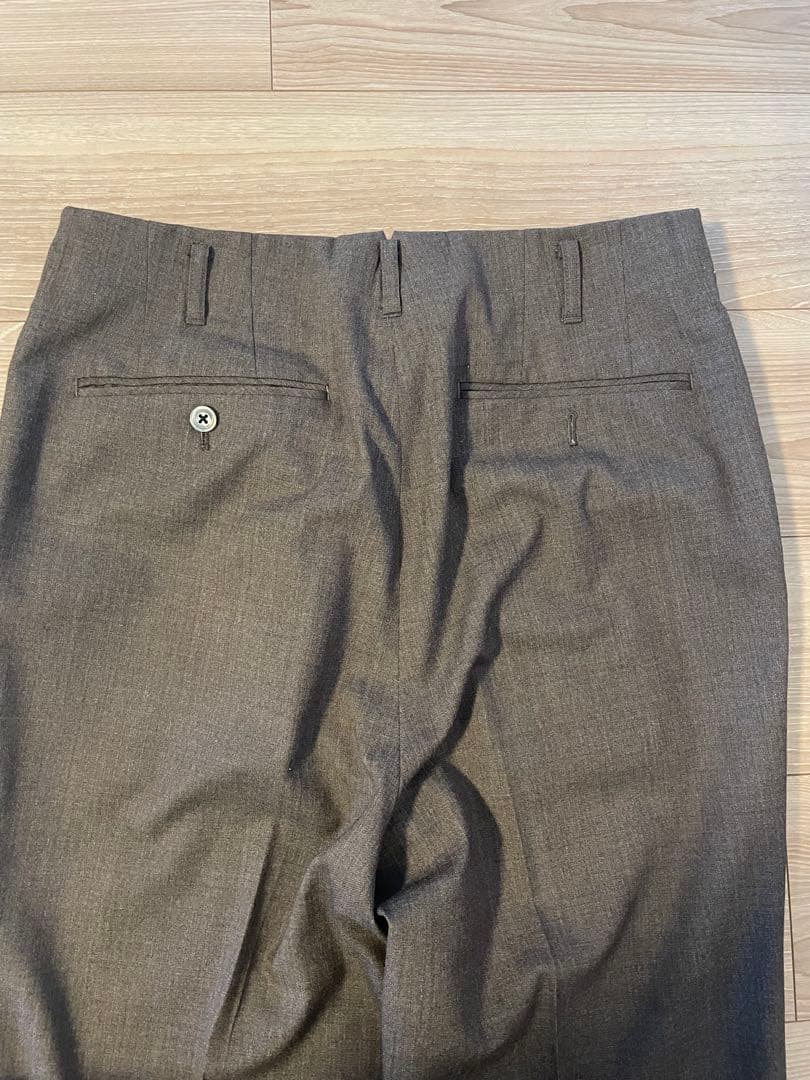 一*球様 NEAT Action Slacks Toni brown