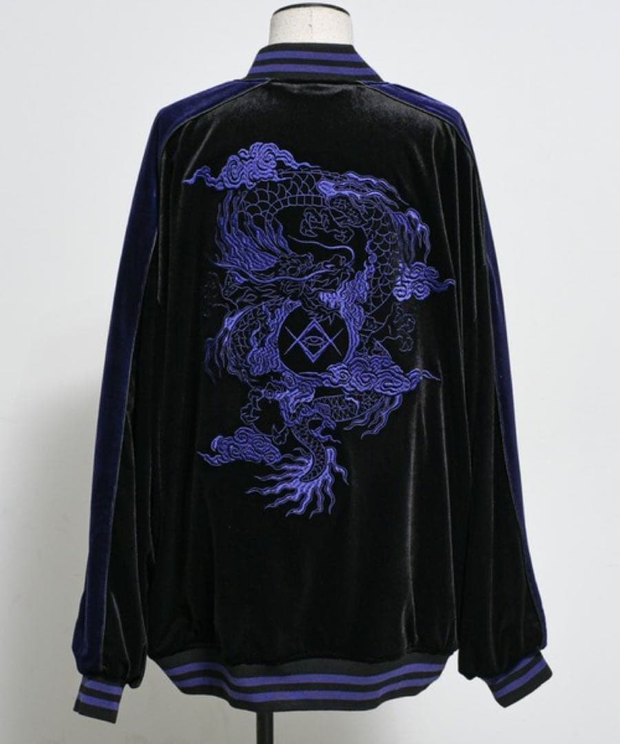 「REFLEM/レフレム」ドラゴン刺繍ベロアスカジャン