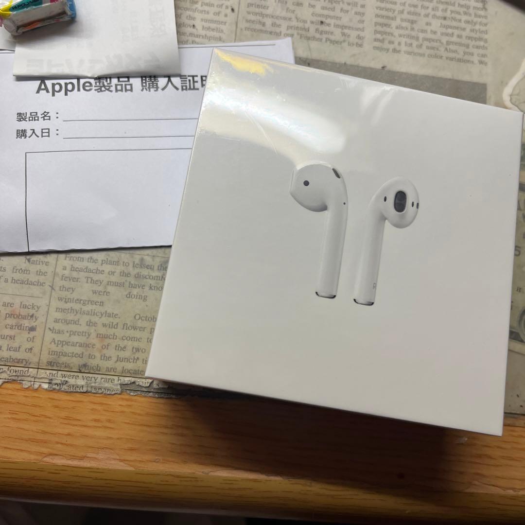 ヘッドホン Apple AirPods MV7N2J/A