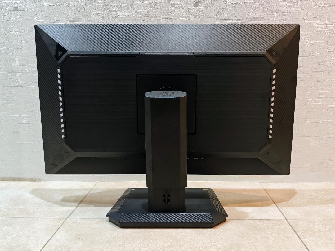 INNOCN 25M2S 24.5\" WQHD QD-MiniLED 美品