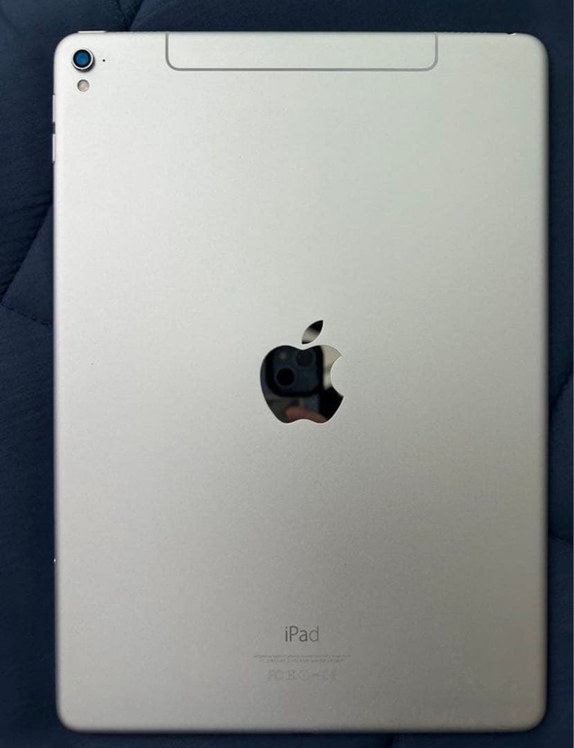 Apple iPad Pro 9.7インチ/ケース・Apple Pencil付き