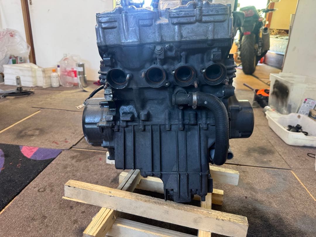 大人気 ホーネッ250 MC31-150xx2007年エンジンMC14E-200