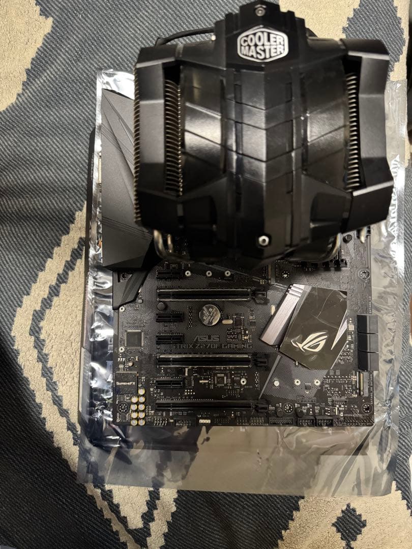 ASUS Z270F GAMING マザーボード& i7~6700K CPU