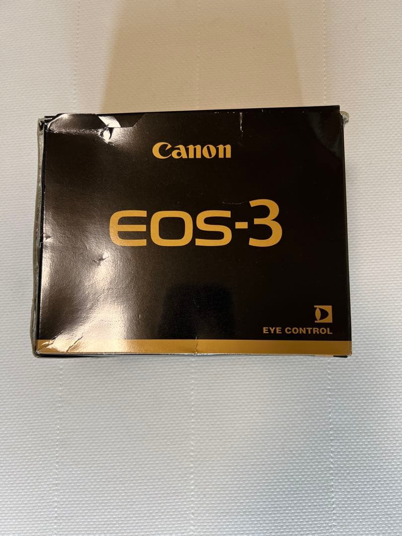 Canon EOS-3 一眼レフカメラ