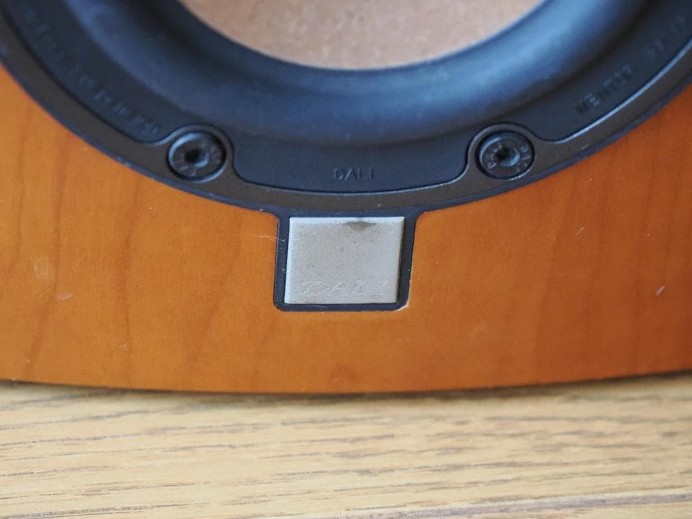 DALI MENTOR MENUET スピーカー