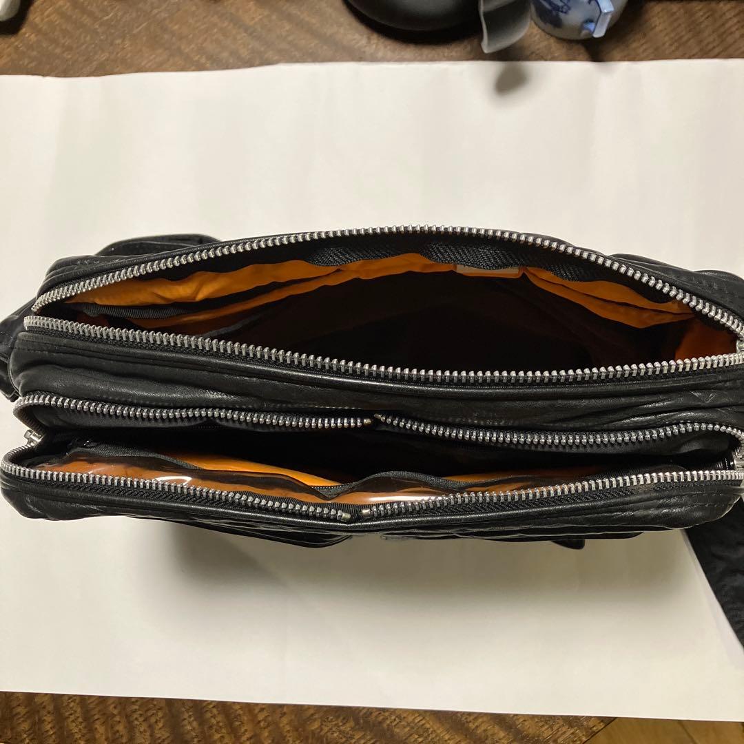 PORTER 吉田カバン　タンカー　レザーショルダーバッグ 2層式　ブラック