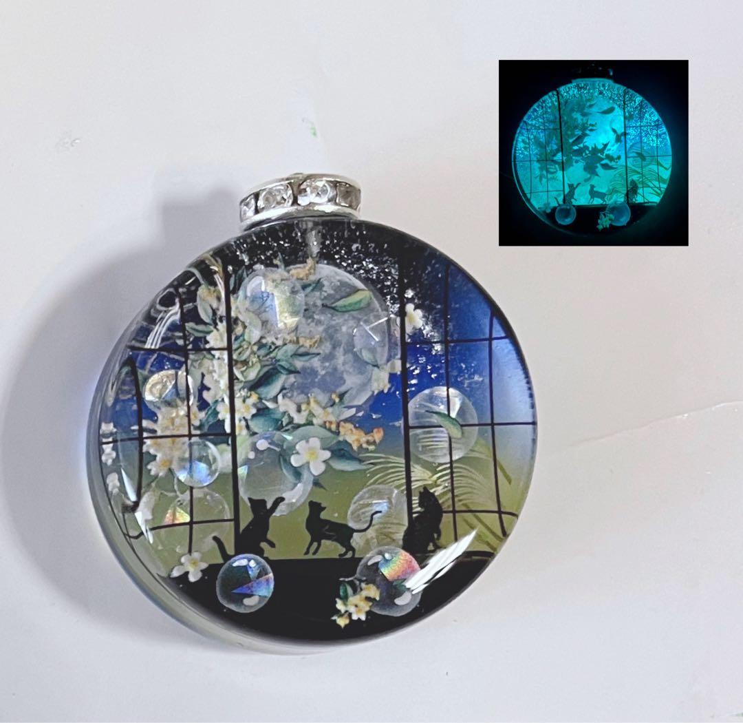 夕夏/レジン/早秋の鹿と親子うさぎ　ススキ　蓄光　オルゴナイトネックレス