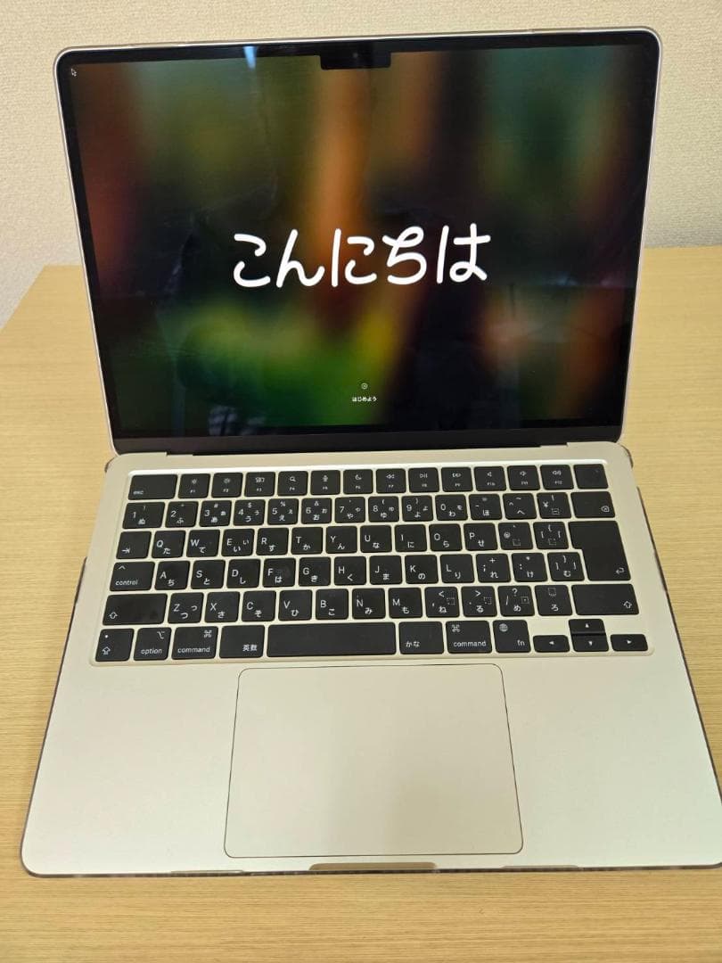 美品 MacBook Air M2 13.6インチ [スターライト]