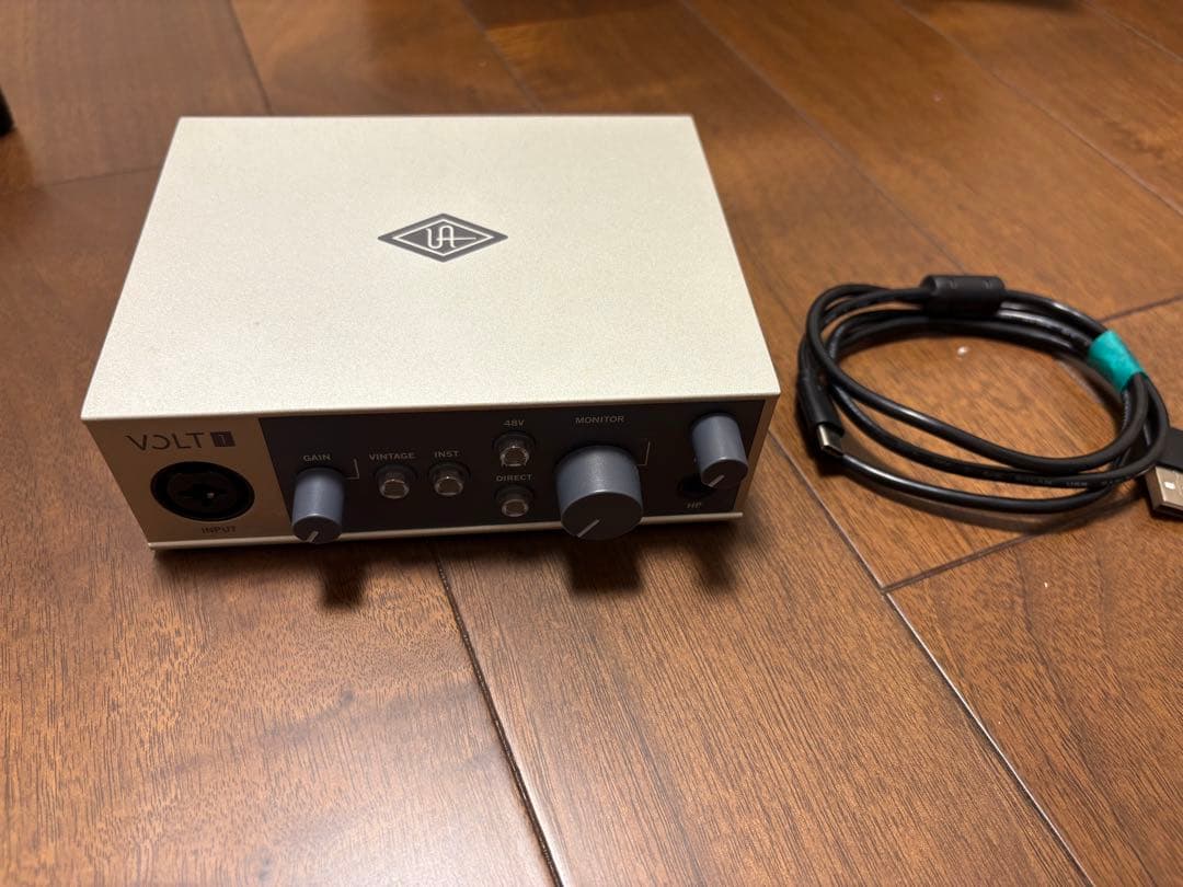 VOLT 1 USBオーディオインターフェイス