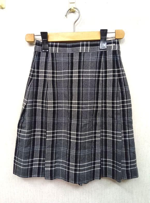 ポンポネット ジュニア ◎スーツ　リボン付き　M(150)サイズ