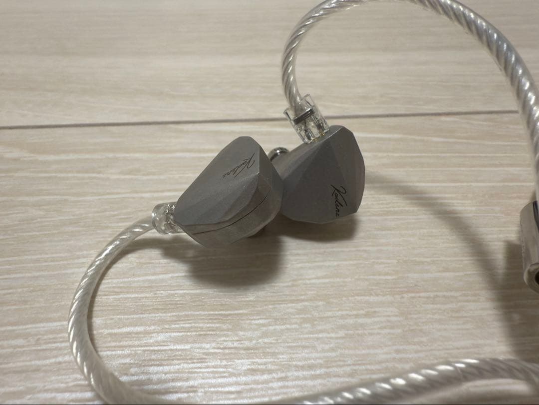 水月雨　MOONDROP Kadenz