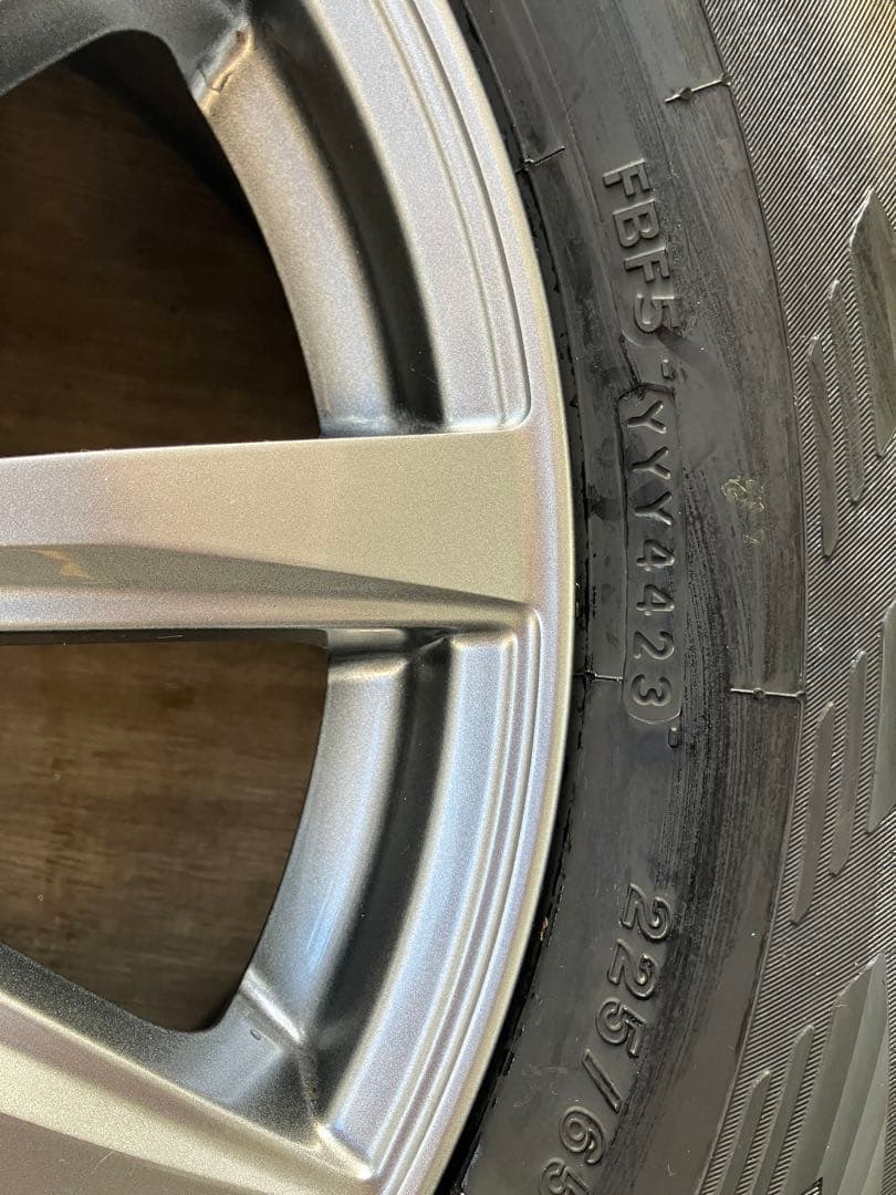 RAV4他　225/65R17 スタッドレスホイールセット