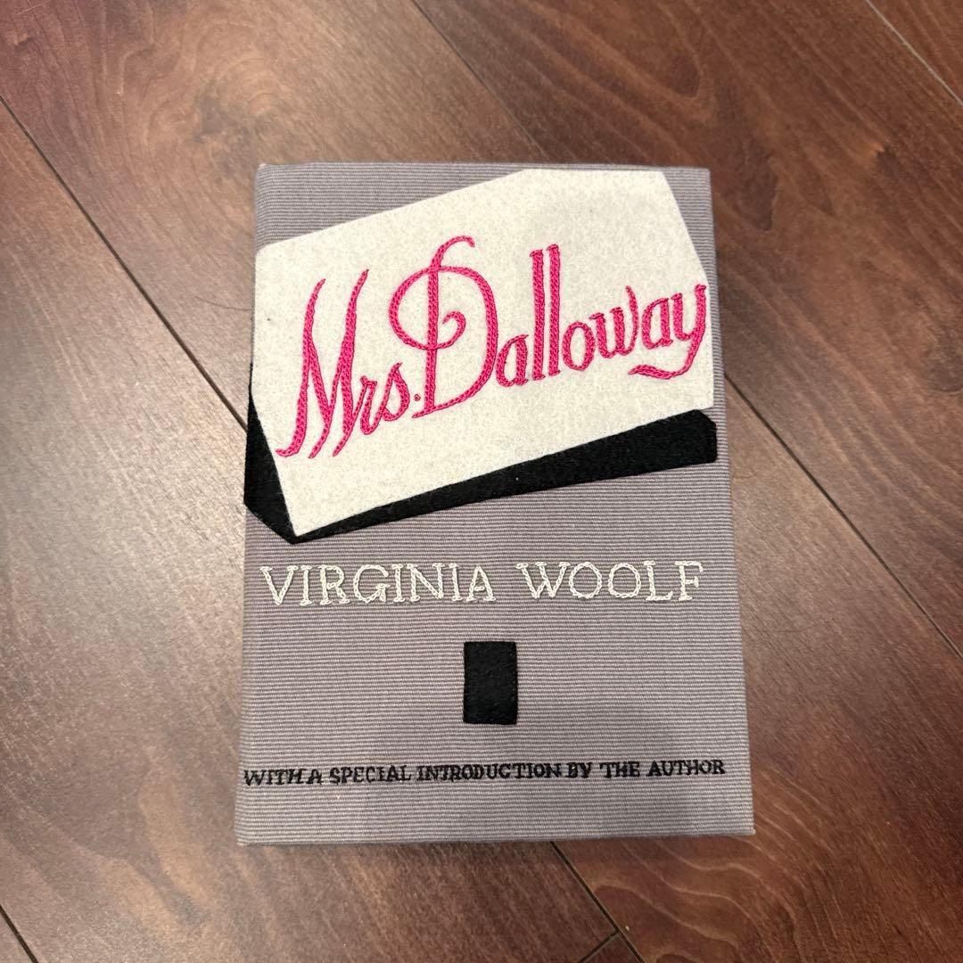 Mrs. Dalloway クラッチバッグ