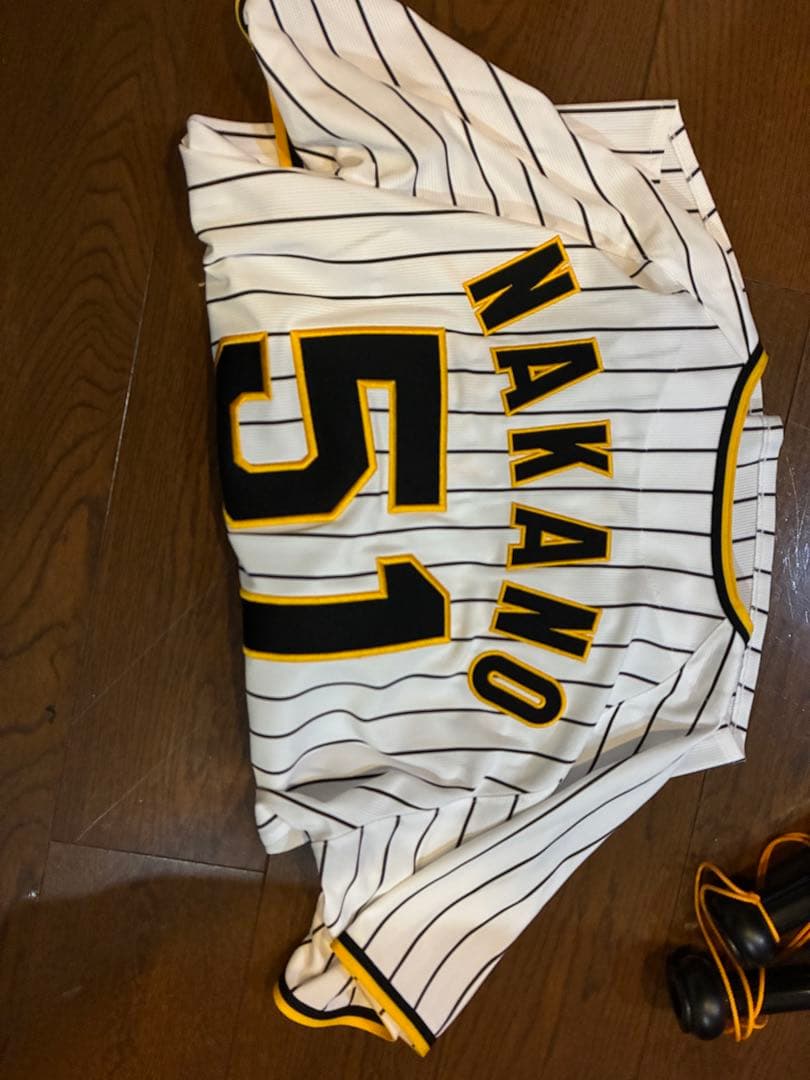 【うしみずこ】 阪神タイガース　中野ユニフォーム