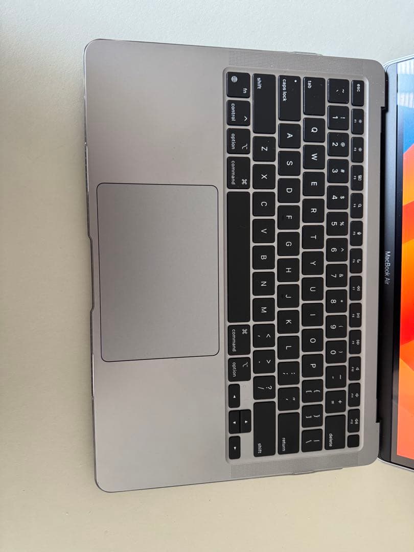 Apple [M1搭載] Macbook Air 13” (2020)