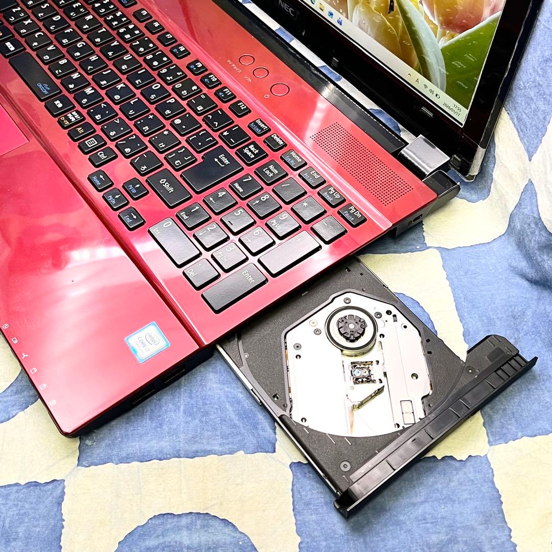 爆速SSD512&メモリ12☆i7☆大人気赤PC♪ブルーレイ&カメラ！Win11