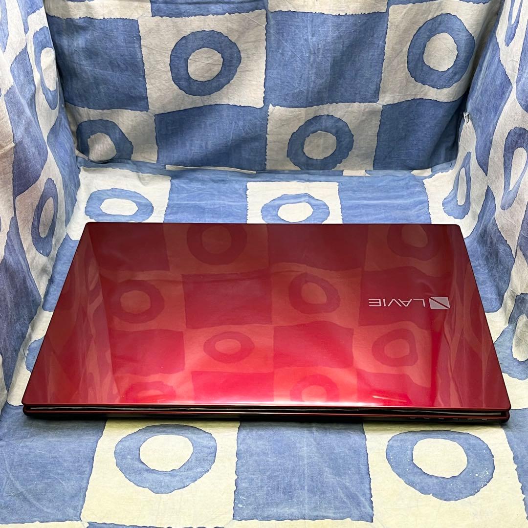 爆速SSD512&メモリ12☆i7☆大人気赤PC♪ブルーレイ&カメラ！Win11