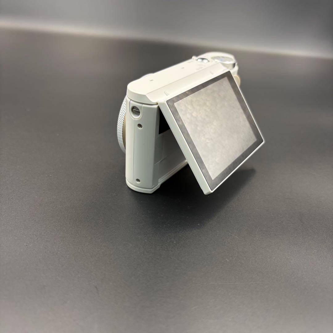 CASIO EXILIM EX-ZR4100 ホワイト Wi-Fi対応モデル